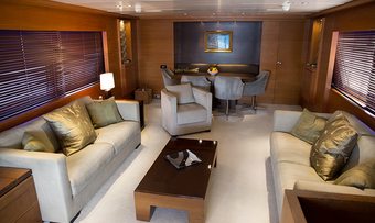 Sima yacht charter lifestyle