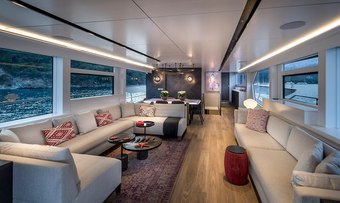 Kamoka yacht charter lifestyle