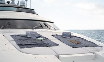 Sublime Mar yacht charter lifestyle