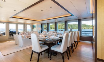 Bella yacht charter lifestyle