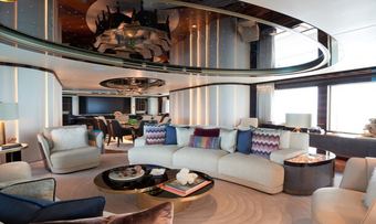 Arrow yacht charter lifestyle