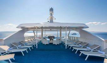 Amalia yacht charter lifestyle