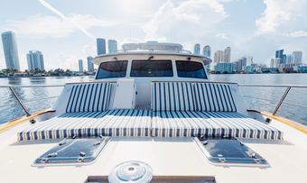 Virginia Sea yacht charter lifestyle