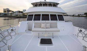 Eagle yacht charter lifestyle