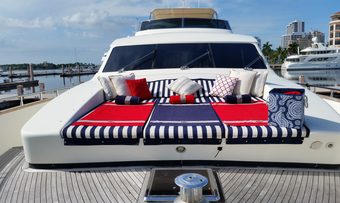 Catari yacht charter lifestyle