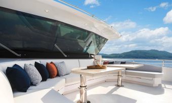 Freedom yacht charter lifestyle