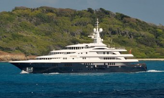 Freedom yacht charter Benetti Motor Yacht