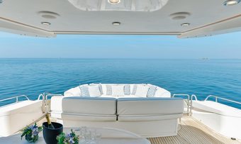 Sea Lady yacht charter lifestyle