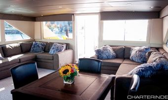 Sovereign Lady yacht charter lifestyle