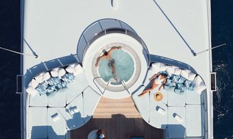 Samadhi yacht charter lifestyle