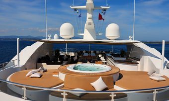 Persefoni I yacht charter lifestyle
