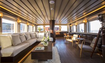 Satori yacht charter lifestyle