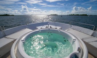 Sans Souci V yacht charter lifestyle