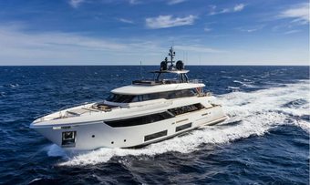 Maria Theresa yacht charter Custom Line Motor Yacht