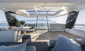 Alteya yacht charter lifestyle