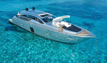 Halley yacht charter Pershing Motor Yacht