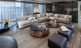 MA yacht charter lifestyle