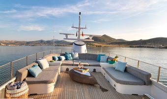 Sounion II yacht charter lifestyle