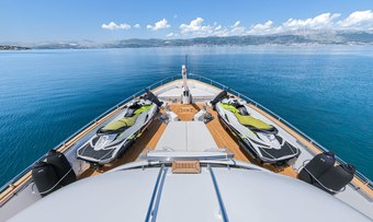 Tuscan Sun yacht charter lifestyle