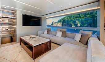 Belle De Nuit yacht charter lifestyle