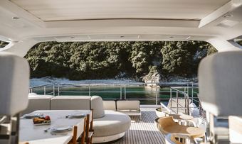 Volante yacht charter lifestyle