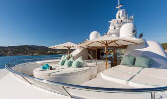 Callisto yacht charter lifestyle