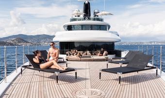 Triumph yacht charter lifestyle