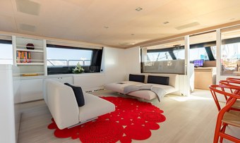 Serendipity I yacht charter lifestyle