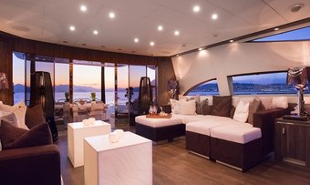Leopard yacht charter lifestyle