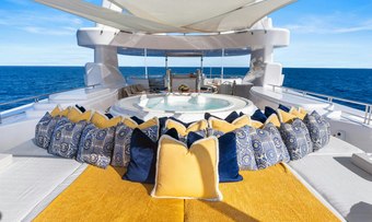 Amica Mea yacht charter lifestyle
