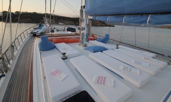 Ece Berrak yacht charter lifestyle