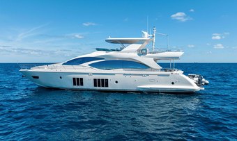 Satisfaction yacht charter Azimut Motor Yacht