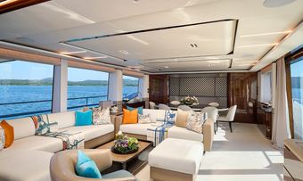 Von B yacht charter lifestyle