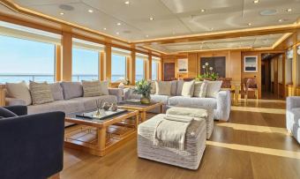 Oasis yacht charter lifestyle