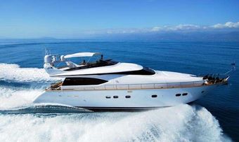 Yakos yacht charter Maiora Motor Yacht