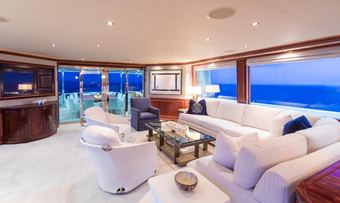 All Inn yacht charter lifestyle