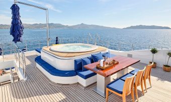 Timbuktu yacht charter lifestyle