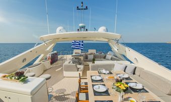 Champagne Seas yacht charter lifestyle