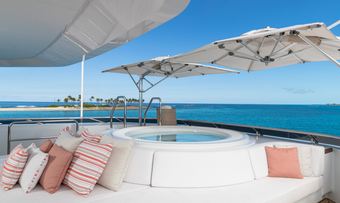 Santosha yacht charter lifestyle