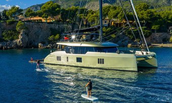 A Plan yacht charter Sunreef Yachts Motor/Sailer Yacht