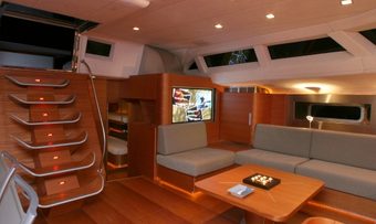 Attimo yacht charter lifestyle