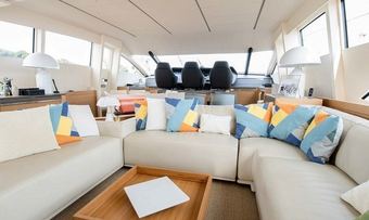 Doris V yacht charter lifestyle