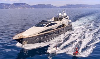 Beyond yacht charter Riva Motor Yacht