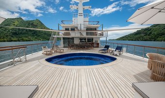 Latitude yacht charter lifestyle