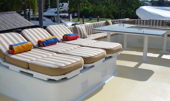 Le Montrachet yacht charter lifestyle
