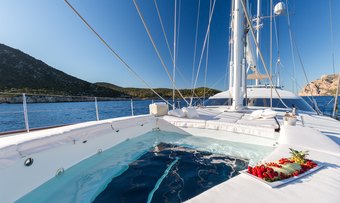 Q yacht charter lifestyle