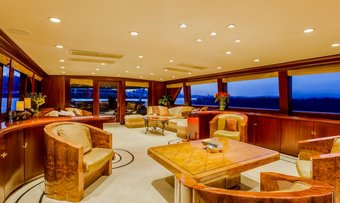 Blackwood yacht charter lifestyle
