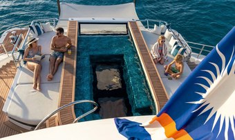 Amor a Vida yacht charter lifestyle