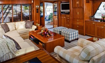 Serenity yacht charter lifestyle