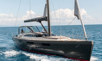 Gigreca yacht charter Silent Sail Yacht